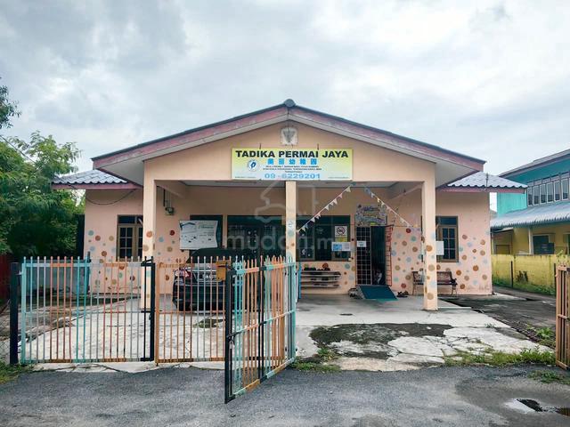 Rumah BANGLO CANTIK 6BILIK DEKAT AJEEZ KURMA PULAU KAMBING 1