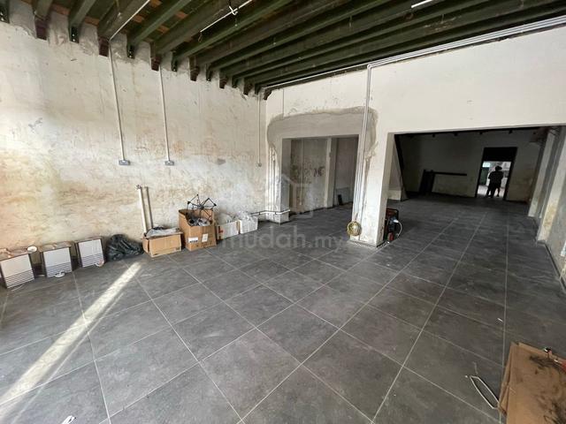 HOT AREA! 2 Storey Prewar Building Jalan Temenggong Bukit Cina Melaka 1