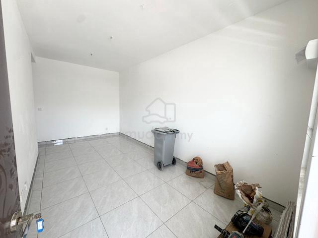 TownHouse @ Bandar Putra Kulai , JB 2