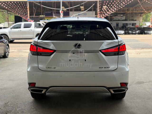 2021 Lexus RX300 2.0 LUXURY (A) 44K KM - 4