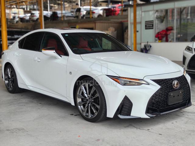 2022 Lexus IS300 2.0 F-SPORT - 2
