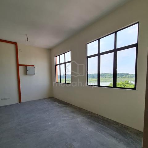 Semi D factory corner Shah Alam for sale 1