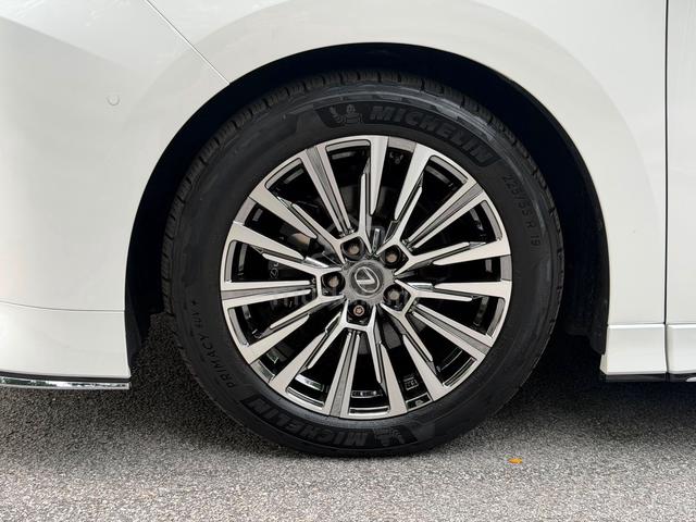 2025 Lexus LM 500H VERSION L (6 SEATER) LM500H - 5