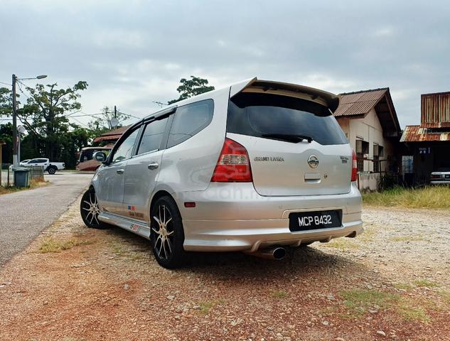 2012 Nissan GRAND LIVINA 1.6 IMPUL MC FACELIFT (A) - 5