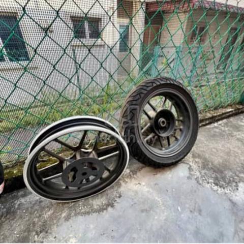 Rim ADV 160 - Motorcycle Accessories & Parts for sale in Setia Alam ...