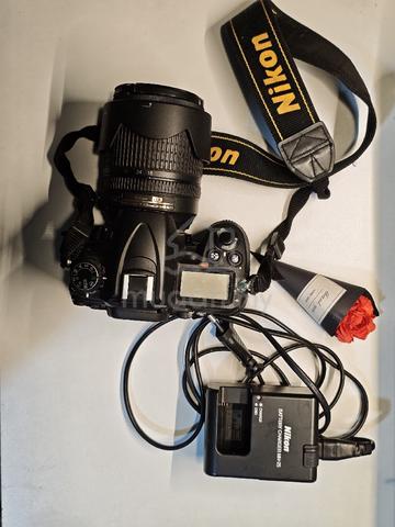 Nikon D7000 DSLR Kit   AF-S 18-105mm VR Lens Set - photo 6 of 6