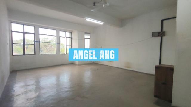 Sungai Ara Shop Lot near School, Market 4