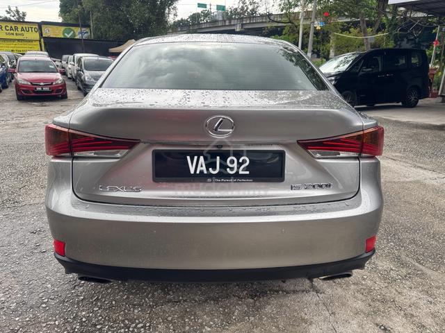 Lexus IS200 2.0T LUXURY FACELIFT,1Ladies,VIP No.92 - 5