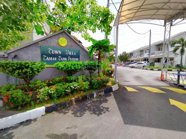 Townhouse Town Villa Taman Tasik Puchong For Sale 1