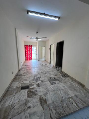 Teratai Mewah Apartment Block 4 & 6 1