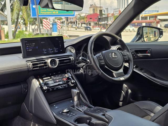 2021 Lexus IS300 2.0 F SPORT MODE BLACK (A) - 4