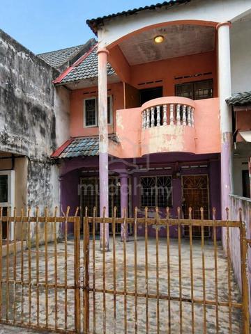 FULL LOAN Facing Open Double Storey Terrace Puchong Intan 1