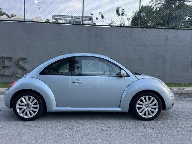 Direct Owner 2010/2011 Volkswagen Beetle 2.0 (A) - 4