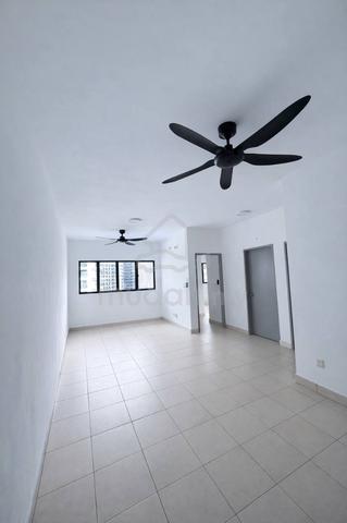 Flora Residency 1