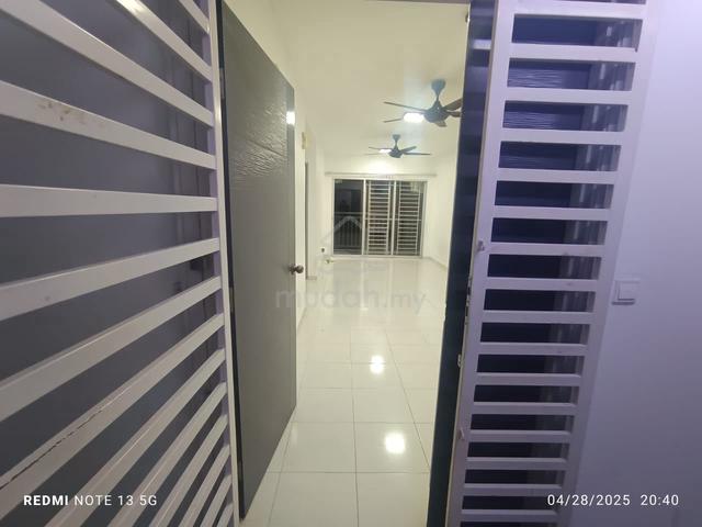 (Good Condition)(Good Unit)Laguna biru 2 kundang Rawang 1