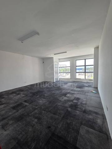 Freehold 2nd Floor Office 20x65 Alam Avenue Shah Alam for rent 1