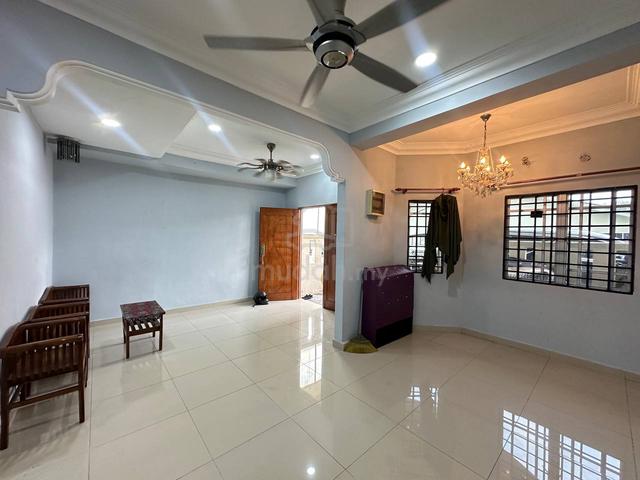 Rumah 1 Tingkat Renovated Murah Cantik Meru Klang 1
