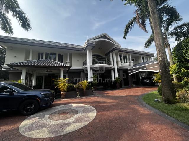 Luxury Bungalow (Facing North), Bukit Suria Garden Village, Kajang 1