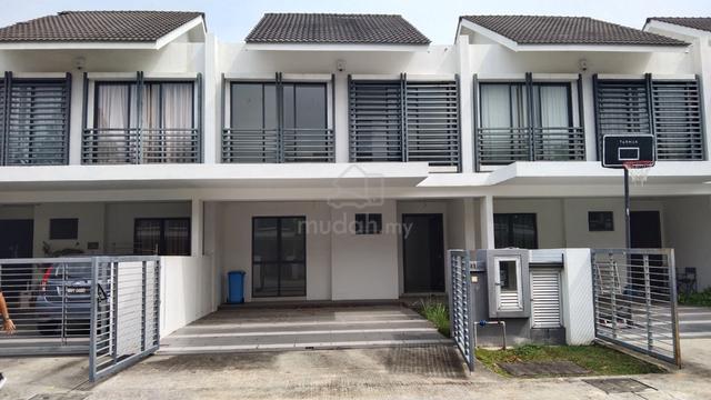 2 - Storey Terrace House Wisteria Bandar Rimbayu 1