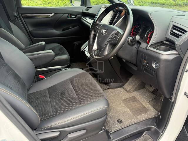 2020 Toyota ALPHARD 2.5 S TYPE GOLD POWER BOOT - 4