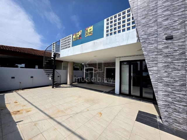 Ujong Pasir Freehold Single Storey Semi D Newly Renovated 1