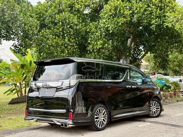 ON THE ROAD 2017 Toyota VELLFIRE 2.5 ZG (A) - 5