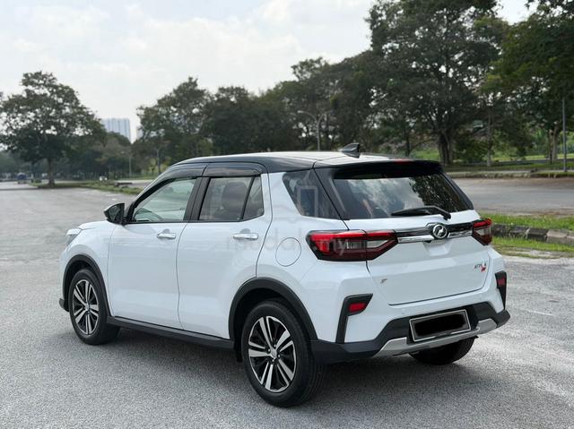 OFFER 2024 Perodua ATIVA 1.0 AV LOW MILEAGE - 3