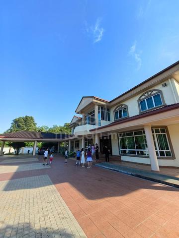Taman Vineyard / 2 Storey Bungalow / Low Density / Kolombong / KK 1