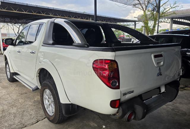 2013 Mitsubishi TRITON 2.5 VGT GL (A) - 3