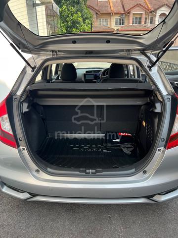 2018 Honda JAZZ 1.5 HYBRID (A) - 4