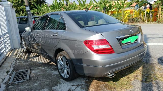 2013 Mercedes Benz C200 CGI BlueEFCY - 4