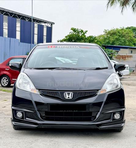 TRUE 2014 Honda JAZZ 1.5 E MY2014 (A) LIMITED UNIT - 3