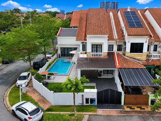 SWIMMING POOL ‼️Corner Lot 2 Storey Bandar Nusaputra, Puch 1