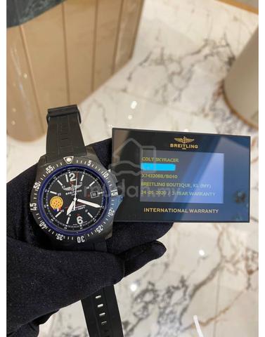 Breitling colt skyracer best price best sale