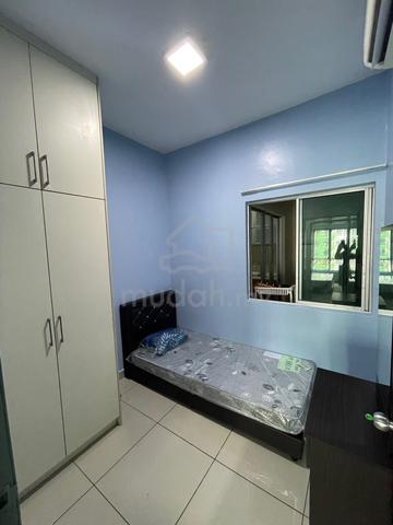 Bilik Sewa Single OUG Parklane 1