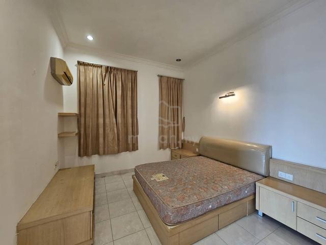 Tanjung Park Condominium 5