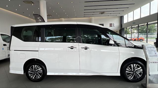 2026 Nissan SERENA 1.4 E-POWER PREMIUM HIGHWAY - 2