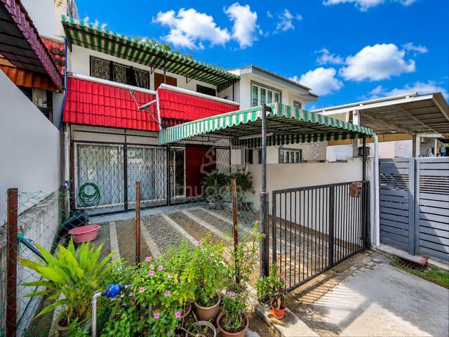 Freehold !! Double Storey Terrace, Taman Sri Gombak 1
