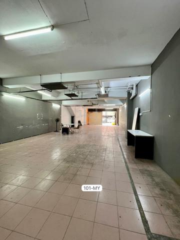 [Ground Floor] Bukit Tinggi Shoplot GROUND FLOOR 20*70sqft Basic for r 1