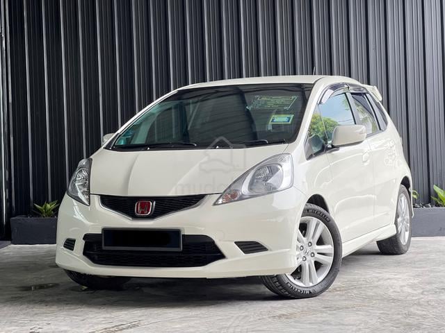 2010 Honda JAZZ 1.5 V (A)Must View - 2