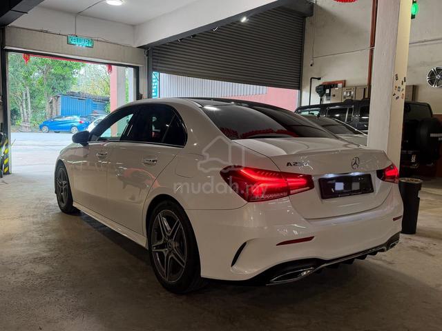 Lady Owner / 2022 Mercedes Benz A250 / 2.0 - 5