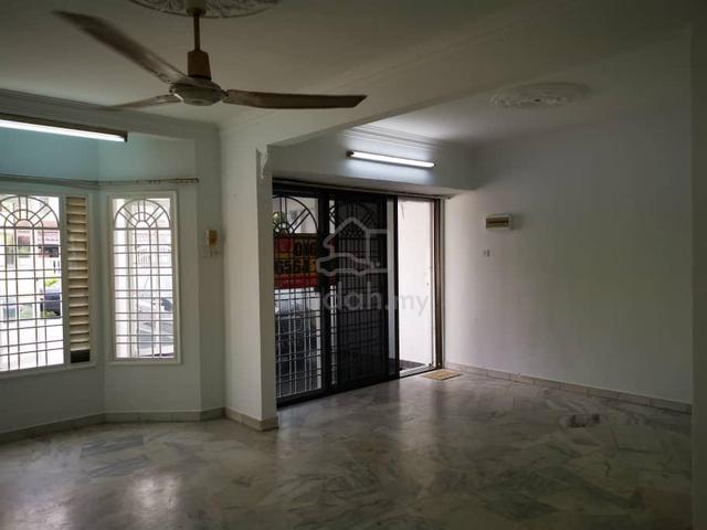 terrace house in cheras 1