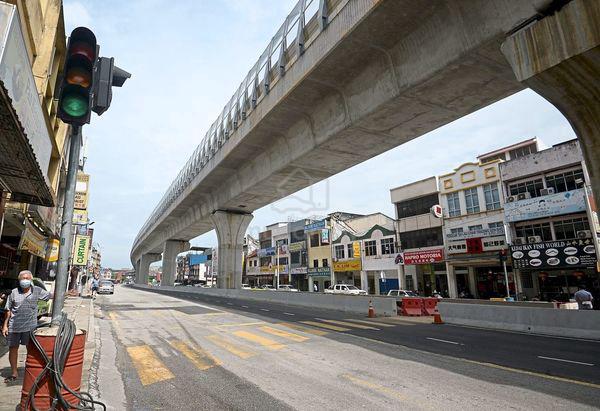 Jalan Kepong Besar, 2nd Floor Office For Let 1