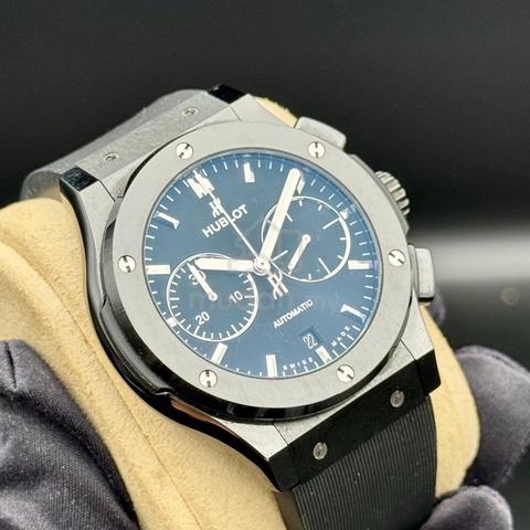 Hublot Classic Fusion Chronograph Black Magic - photo 2 of 5