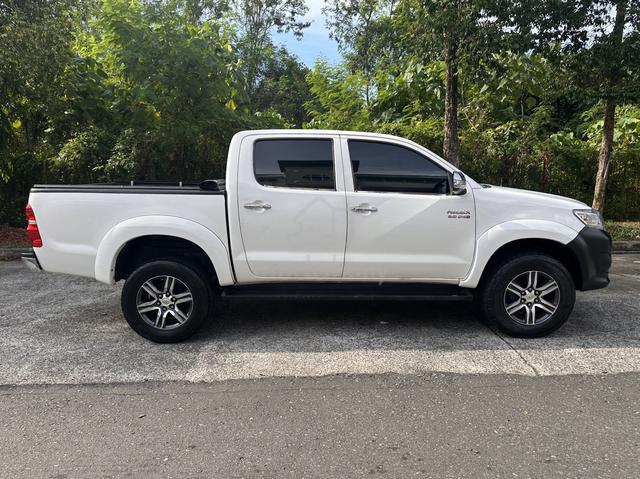 2013 Toyota HILUX 3.0 G VNT (A) - 4