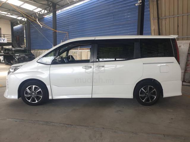 2021 Toyota NOAH 2.0 SI WxB 3 - 3