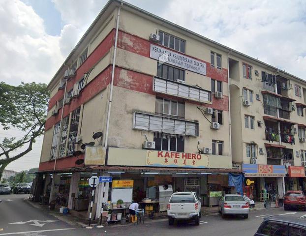 First Floor Shop Lot for Sale, Balakong 1