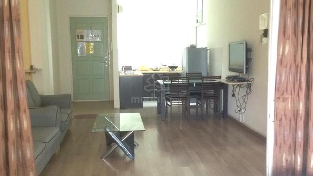 1 Borneo Condominium 1