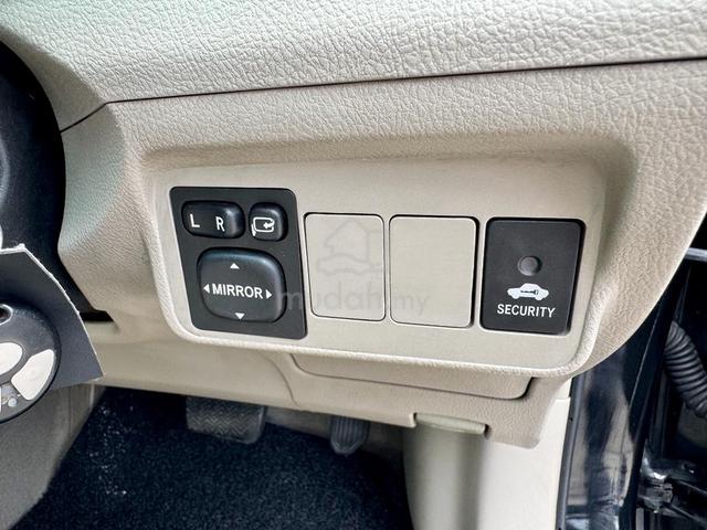 2013 Toyota COROLLA ALTIS 1.8 E FACELIFT (A) - 5