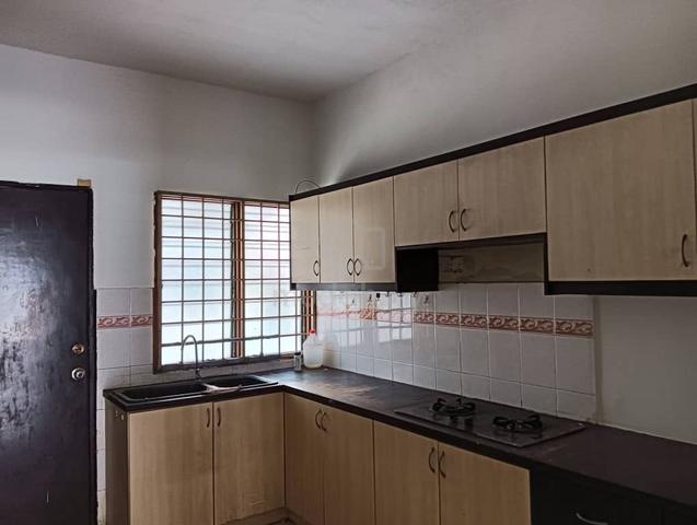 Newly Refurbished Freehold 2 Storey Terrace in Kota Kemuning 1
